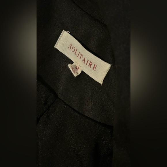 Solitaire Long Soft Fabric Black Trench Coat with Floral Design Size Medium - Picture 4 of 5